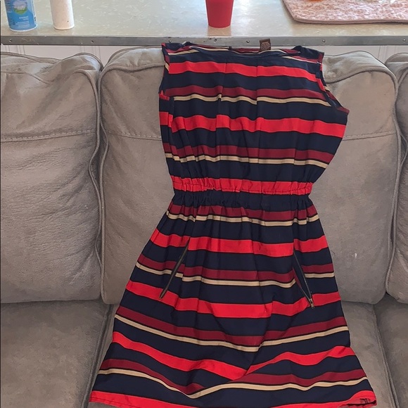 Red blue and tan stripped dress - Picture 1 of 10